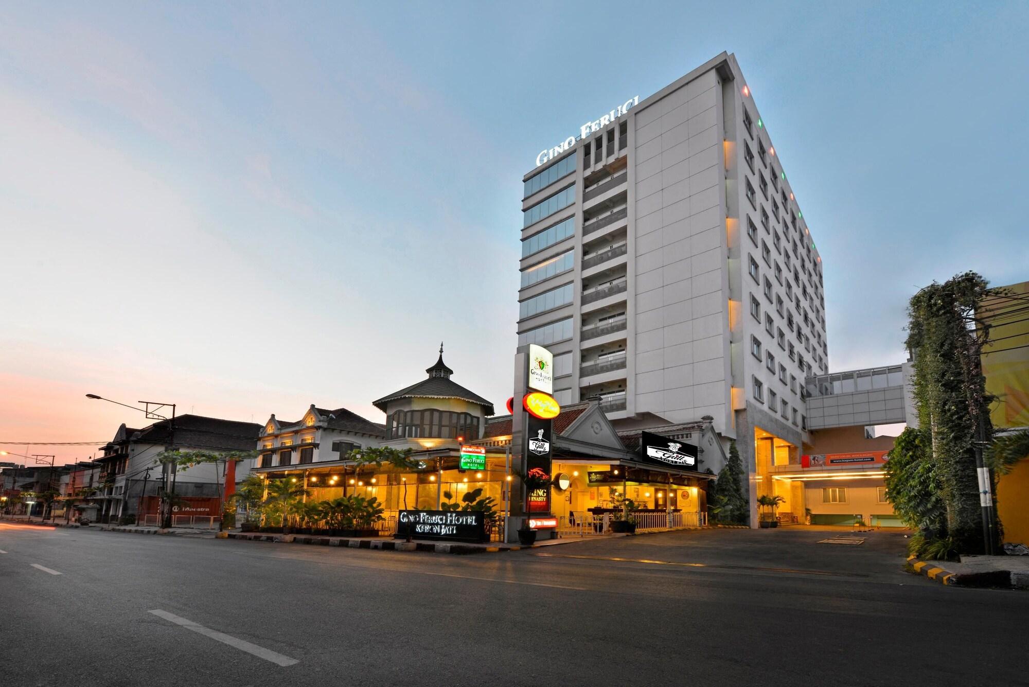 Gino Feruci Kebon Jati By Kagum Hotels Bandung Buitenkant foto