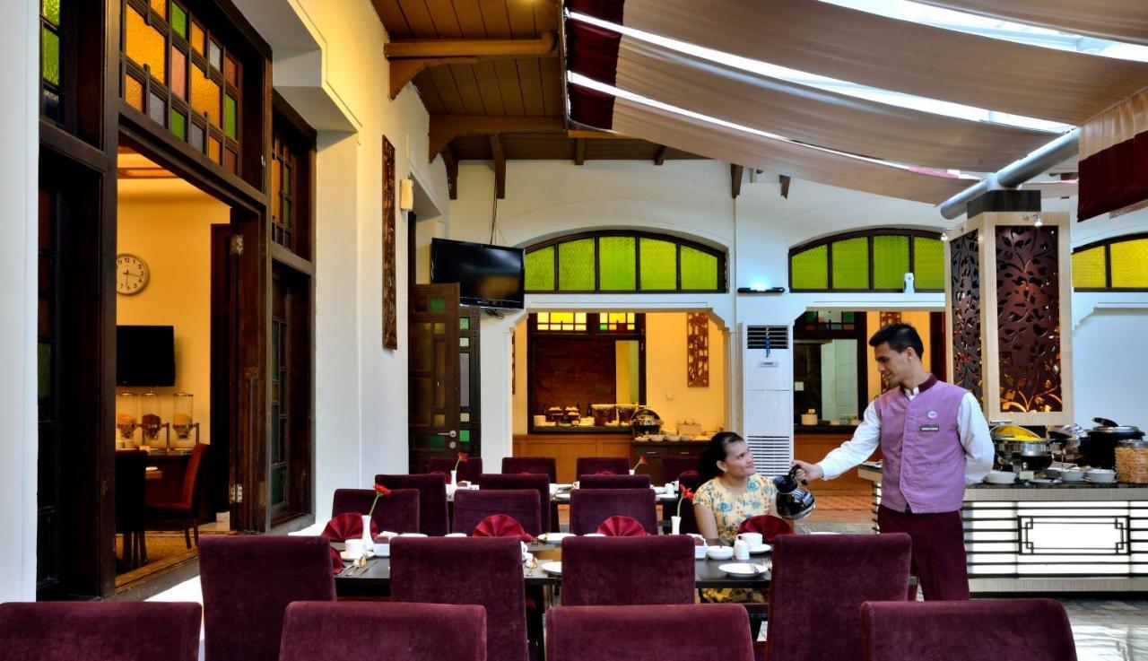 Gino Feruci Kebon Jati By Kagum Hotels Bandung Buitenkant foto